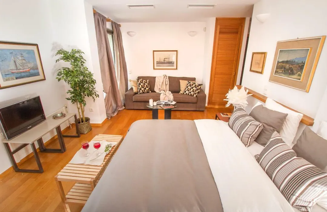 Athens Luxurious Apartment - Sea View!-1